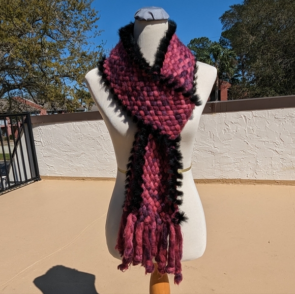 Lorenzo Scarf Pink Wool Blend Rabbit Fur Chunky Yarn Weave Fringe Y2K Accessory - Picture 3 of 6